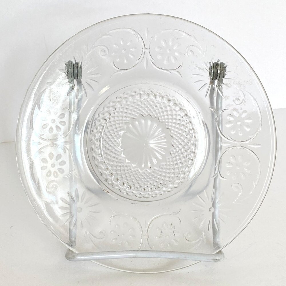 Clear Saucer Daisy No 620 Indiana Glass Plate With Intricate Floral Pattern 6in